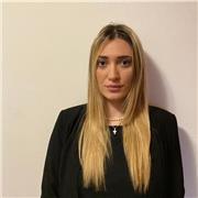 Sono una ragazza da poco specializzata in Ingegneria Gestionale, amo insegnare ed aiutare chi si trova in difficoltà nelle seguenti materie: matematica, fisica e geometria.
Impartisco lezioni private per elementari, medie e superiori per preparare al megl